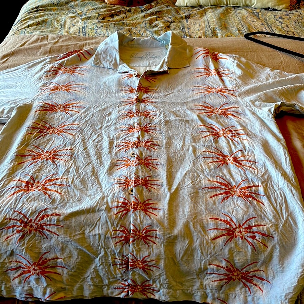 Tommy Bahama beautiful welcome to the island button down shirt